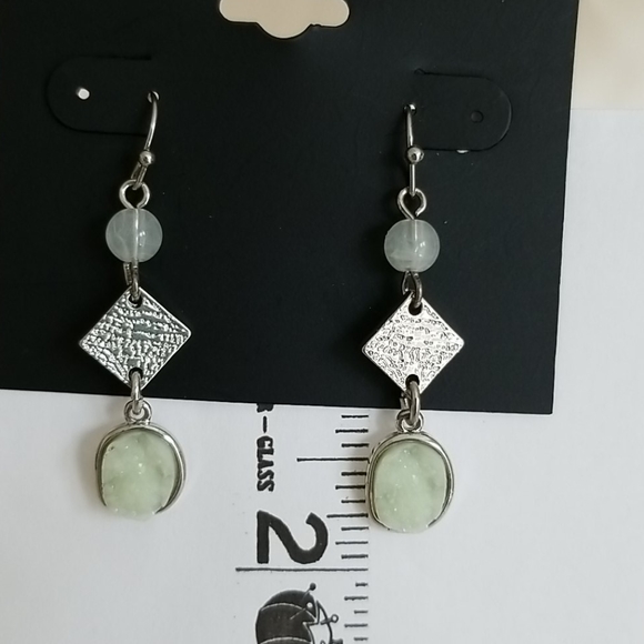 Apt 9 pale green/silver earrings - Picture 5 of 5